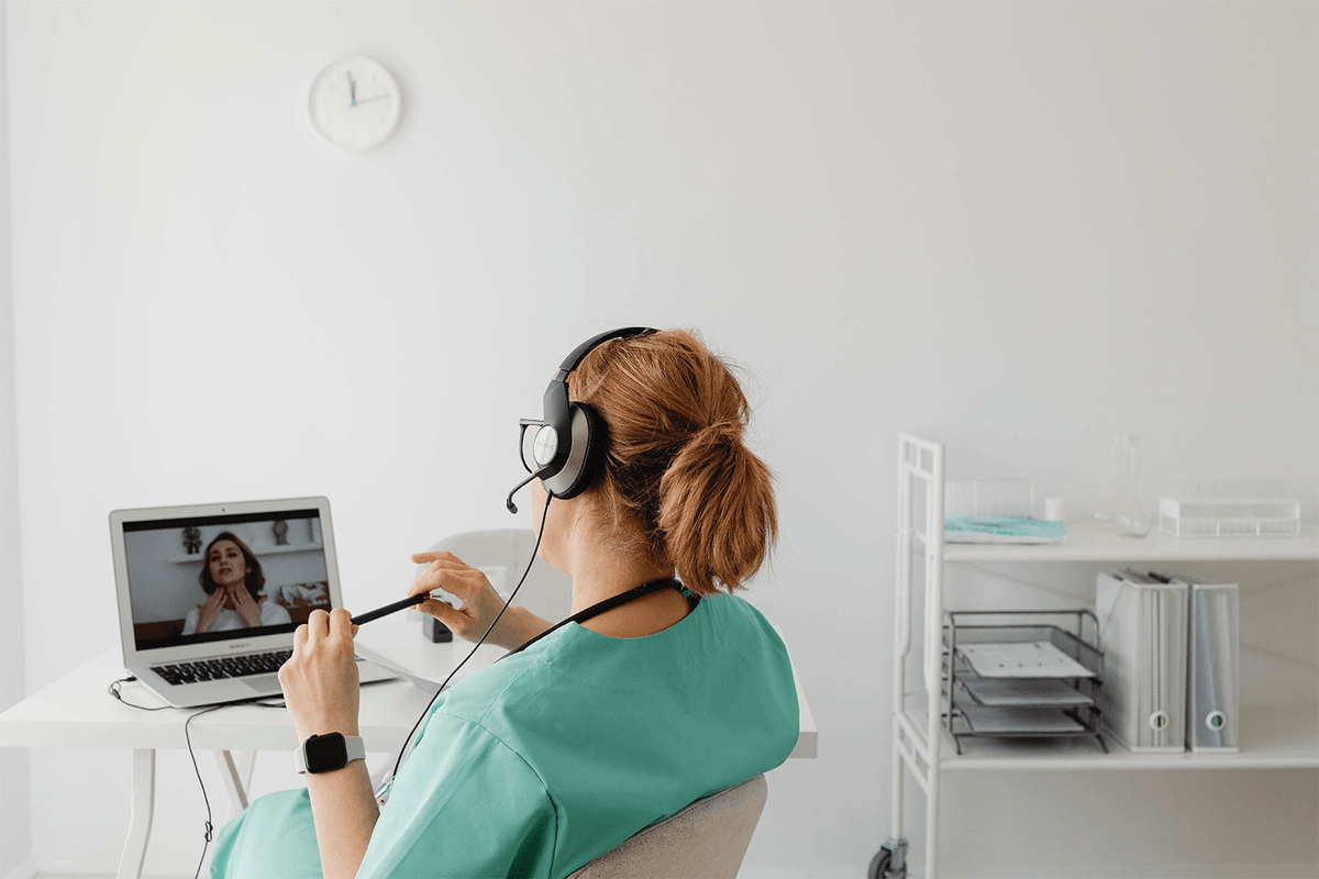 What Is Telemedicine? How Virtual Care Works & Benefits